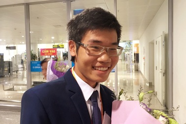 Nam sinh giành "cú đúp" Huy chương Vàng Hóa học quốc tế vào thẳng ĐH Y Hà Nội