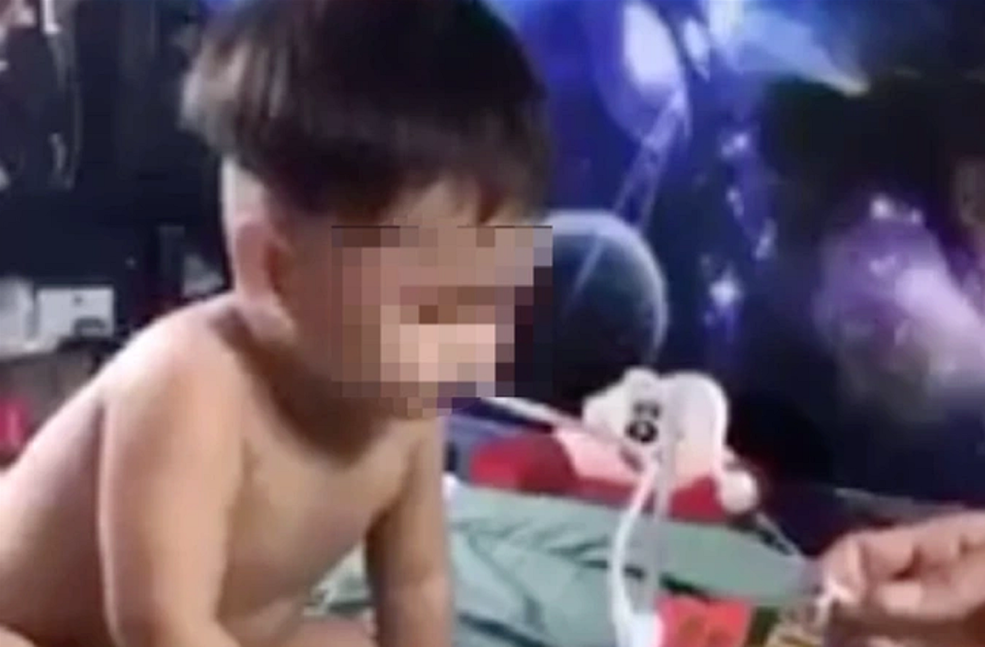 Bé trai nghi bị ép hút ma túy ở TPHCM: Nỗi đau từ người thân! - 3 Bé trai nghi bị ép hút ma túy ở TPHCM: Nỗi đau từ người thân! - 3