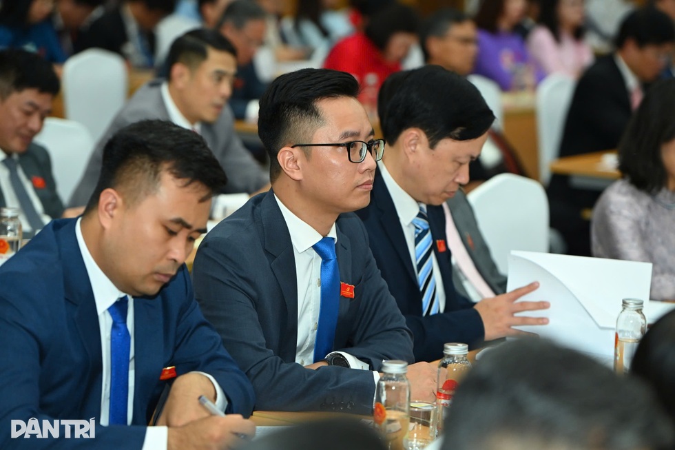 Người Nội vụ phải nỗ lực cống hiến, xứng đáng là công bộc của dân - 4 Người Nội vụ phải nỗ lực cống hiến, xứng đáng là công bộc của dân - 4