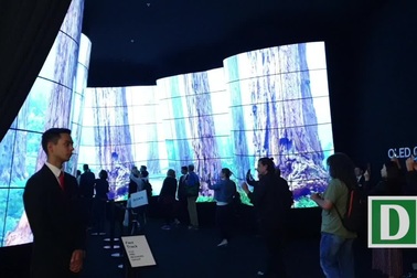 LG mang đường hầm "ánh sáng" đến triển lãm IFA 2018