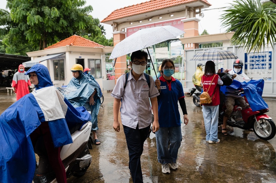 500.000 hộp MILO tiếp năng lượng chi sĩ tử “ vượt vũ môn” trong kỳ thi tốt nghiệp THPT - 2 500.000 hộp MILO tiếp năng lượng chi sĩ tử “ vượt vũ môn” trong kỳ thi tốt nghiệp THPT - 2