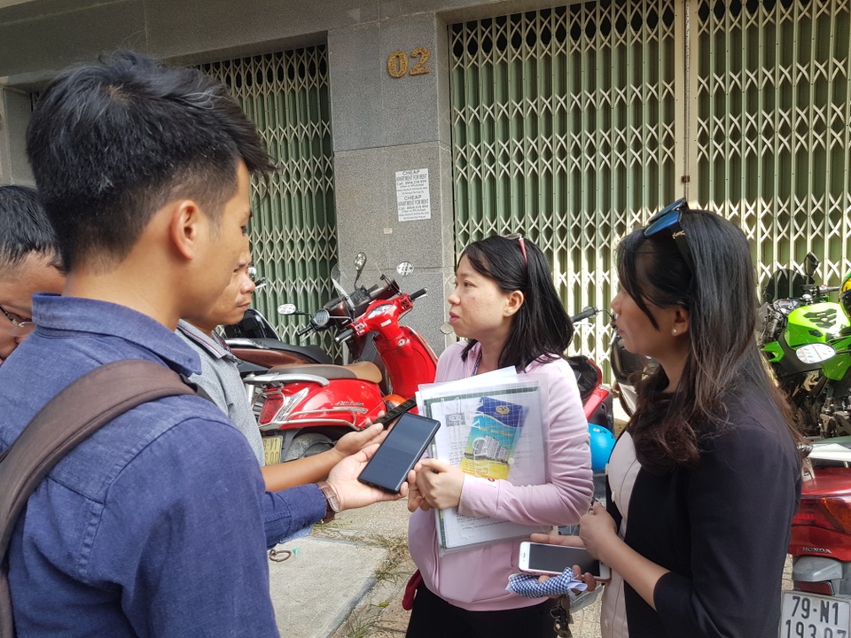 Cư dân Hoàng Quân “mừng tủi” nhận nhà sau 36 tháng ròng rã chờ đợi - 1 Cư dân Hoàng Quân “mừng tủi” nhận nhà sau 36 tháng ròng rã chờ đợi - 1