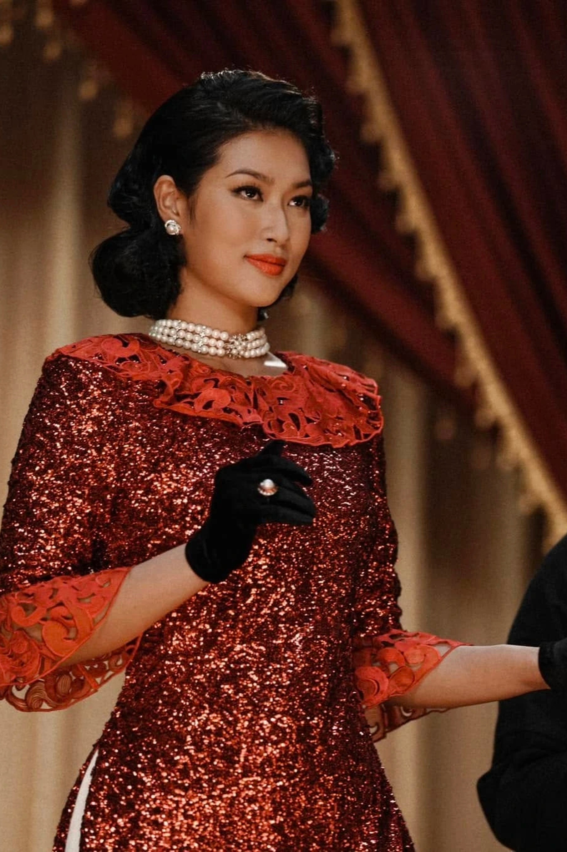 Người đẹp ồ ạt đóng phim: Tết này, ra rạp là gặp hoa hậu! - 1 Người đẹp ồ ạt đóng phim: Tết này, ra rạp là gặp hoa hậu! - 1