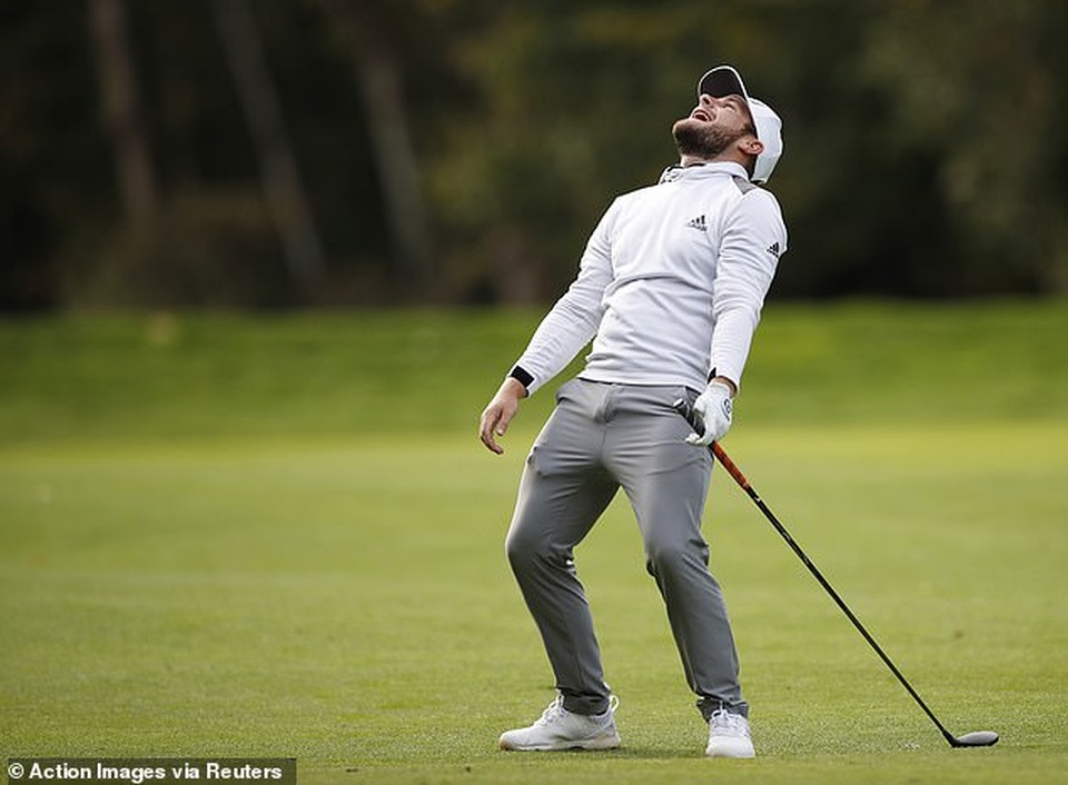 Tyrrell Hatton bất ngờ dẫn đầu BMW PGA Championship 2020 - 2 Tyrrell Hatton bất ngờ dẫn đầu BMW PGA Championship 2020 - 2