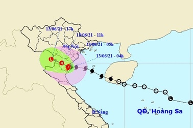 Bão số 2 đang đổ bộ vào đất liền Thái Bình đến Nghệ An
