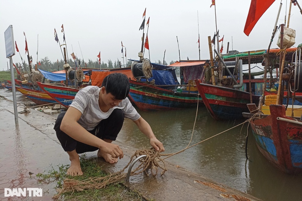 Miền Trung sẵn sàng ứng phó với bão số 8 - 9 Miền Trung sẵn sàng ứng phó với bão số 8 - 9
