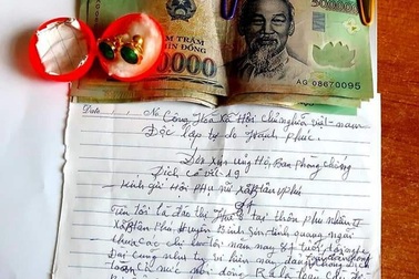 Những bậc cao niên chung tay đẩy lùi Covid-19