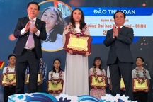 Đại học Đà Nẵng vinh danh thủ khoa 2020