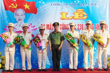 Công an Bạc Liêu ra mắt lực lượng phản ứng nhanh