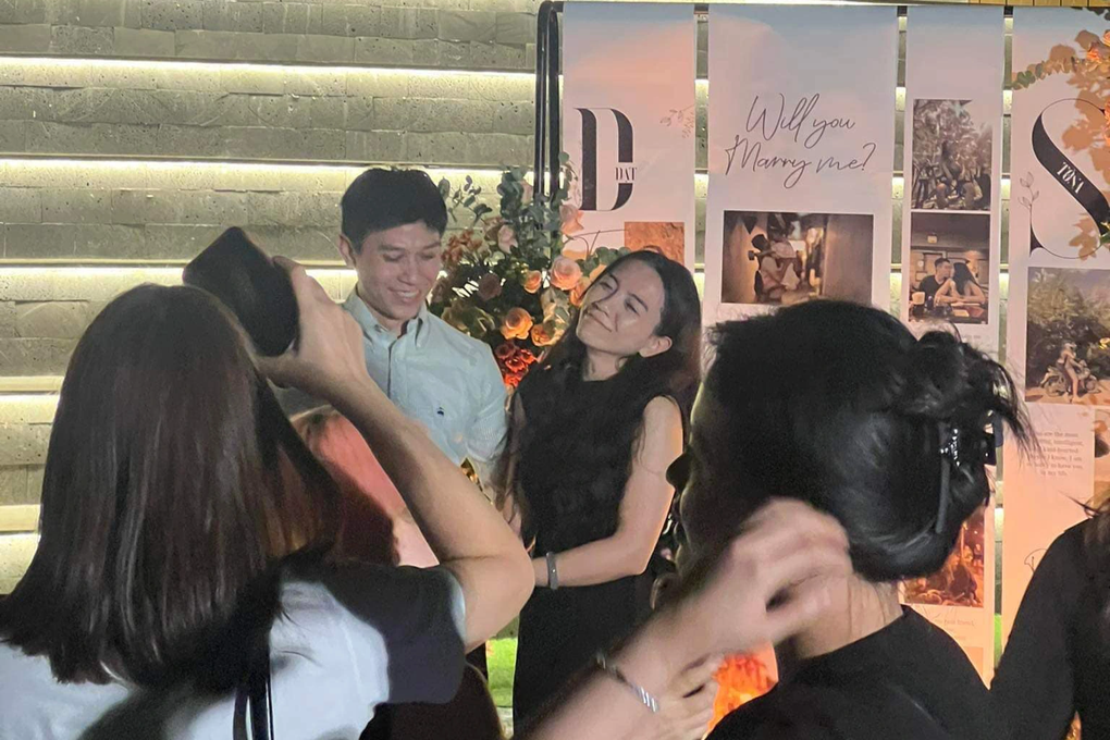 Cái kết ngọt ngào cho mối tình kín tiếng của cháu gái PGS Văn Như Cương - 4