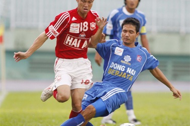 Sài Gòn United thuê luật sư kiện VFF