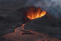 Núi lửa ở Nga lần đầu phun trào sau gần 600 năm