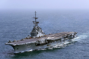 Brazil gây tranh cãi dữ dội vì đánh chìm tàu sân bay 34.000 tấn