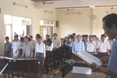 “Phạm tội do chạy theo thành tích giáo dục”?