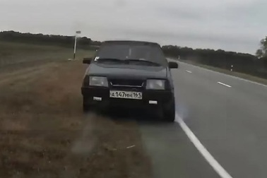 Cố vượt xe tải và cái kết buồn