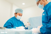 Vì sao quý ông thấy "cậu nhỏ" giảm kích thước, "yếu" sau mắc Covid-19?