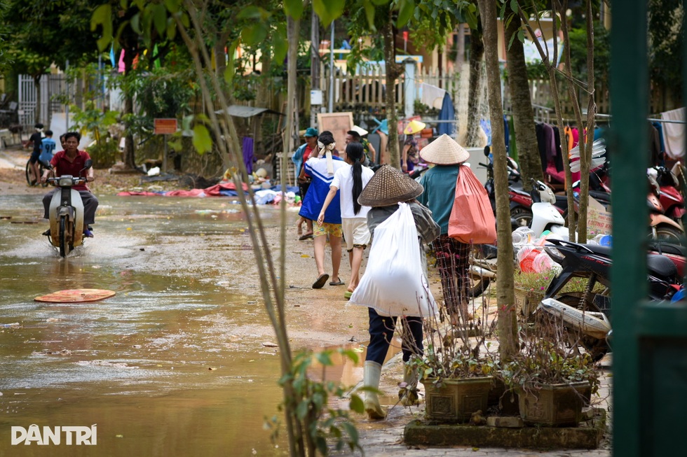 Mất con, mất nhà, mất tất cả và tình người sau cơn bão Yagi - 13