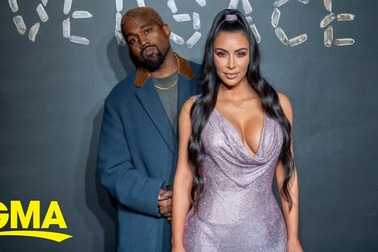 Kim Kardashian chia tay Kanye West