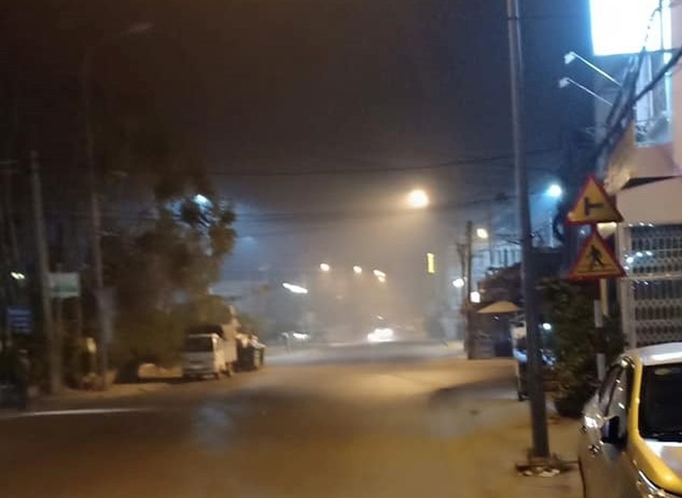Đà Lạt chìm trong khói bụi vì cháy bãi rác - 4 Đà Lạt chìm trong khói bụi vì cháy bãi rác - 4