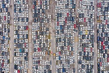 "Nghĩa địa" hàng nghìn ô tô sau trận lũ "nghìn năm có một" tại Trung Quốc