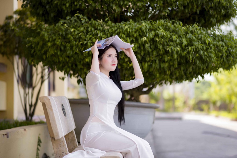 Nữ sinh xứ Thanh đẹp dịu dàng trong ảnh chia tay tuổi học trò - 6 Nữ sinh xứ Thanh đẹp dịu dàng trong ảnh chia tay tuổi học trò - 6