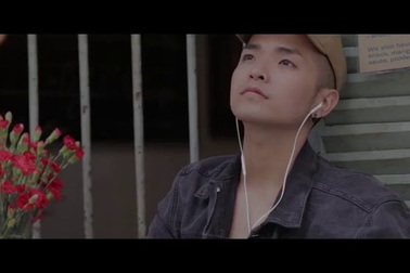 Phạm Hồng Phước và chuyến hành trình thăm thú dọc chiều dài đất nước trong "Việt Nam, đi, hôn và yêu".