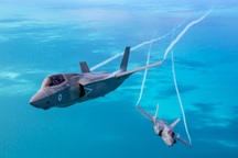 EU lo ngại Mỹ cắt nguồn cung vũ khí