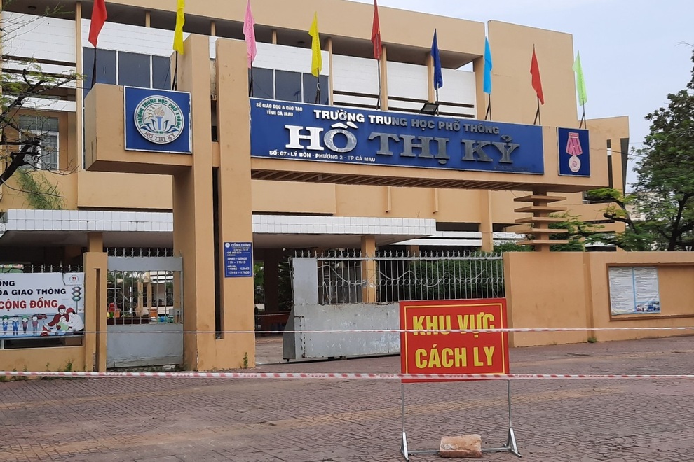 Liên tục ghi nhận hàng loạt ca mắc Covid-19, Cà Mau không còn vùng xanh - 2 Liên tục ghi nhận hàng loạt ca mắc Covid-19, Cà Mau không còn vùng xanh - 2