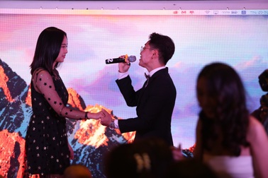 Siêu lãng mạn: Đêm hẹn hò 99 cặp tình nhân