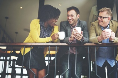 9 cụm từ người thông minh không dùng khi đối thoại