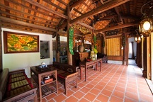 Nhà cổ 3 gian kiểu Bắc Bộ ở Nam Định được vận chuyển hơn 700km vào Hội An