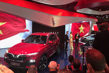 VinFast chính thức ra mắt hai mẫu xe tại Paris Motor Show 2018