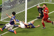 Trọng tài Ngoại hạng Anh: "Bàn thắng thứ hai của Nhật Bản là đúng luật"