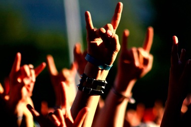 Câu chuyện đằng sau biểu tượng rock trứ danh