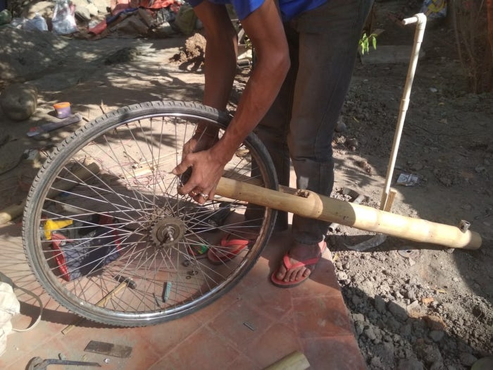 Độc đáo mẫu xe đạp điện đa năng bằng tre ở Nepal - 10 Độc đáo mẫu xe đạp điện đa năng bằng tre ở Nepal - 10