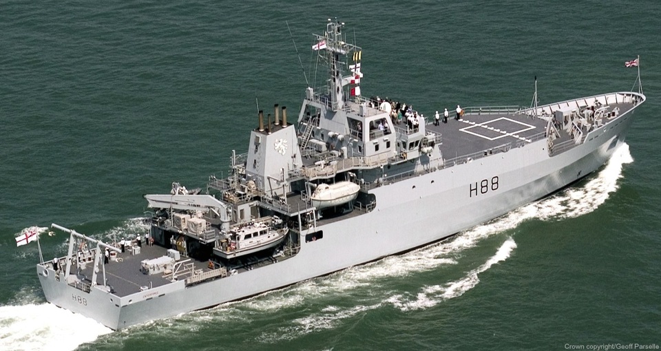 Tàu Hải quân Hoàng gia Anh HMS Enterprise thăm xã giao TP Hải Phòng - 1 Tàu Hải quân Hoàng gia Anh HMS Enterprise thăm xã giao TP Hải Phòng - 1