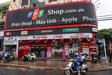 Trộm đột nhập, phá két sắt cửa hàng điện thoại, máy tính ở Đà Nẵng