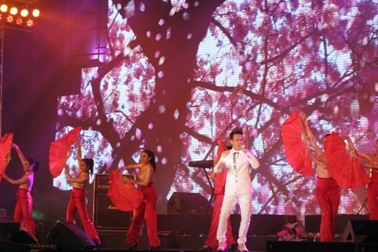 Thanh Lam, Phương Thanh, Phương Linh cùng đếm ngược đón năm mới