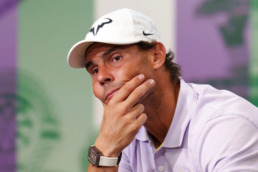 Nadal rút lui do chấn thương, Kyrgios vào chung kết Wimbledon