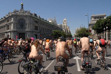 5 lễ hội khỏa thân hoành tráng nhất thế giới  