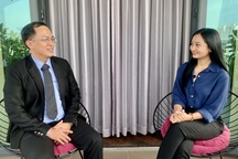 Tại sao người đồng tính mua bán dâm vẫn chưa bị xử phạt?