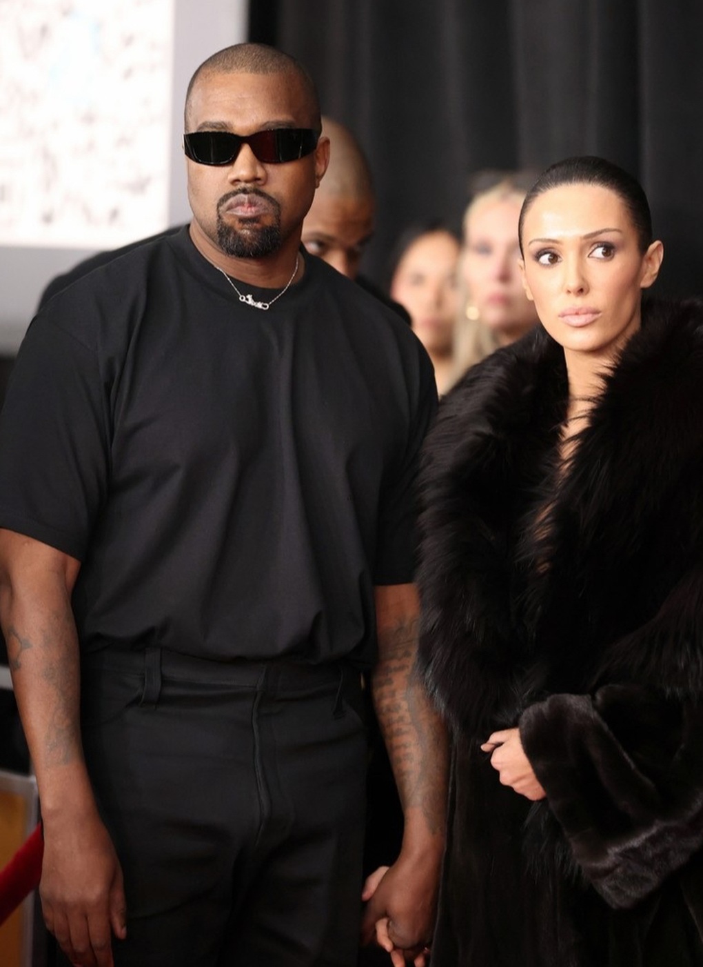 Kanye West's wife shocked everyone when she appeared almost naked on the 2025 Grammy red carpet - 3