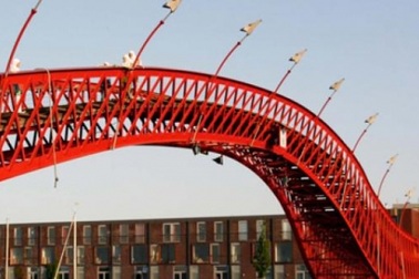 Đổ xô check-in những cây cầu kỳ lạ, siêu ngoạn mục