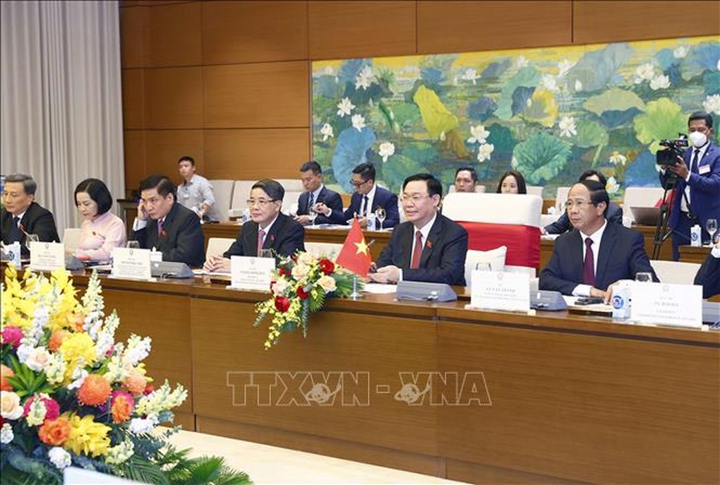 Xây dựng đường biên giới Việt Nam - Campuchia hòa bình, hữu nghị - 3 Xây dựng đường biên giới Việt Nam - Campuchia hòa bình, hữu nghị - 3