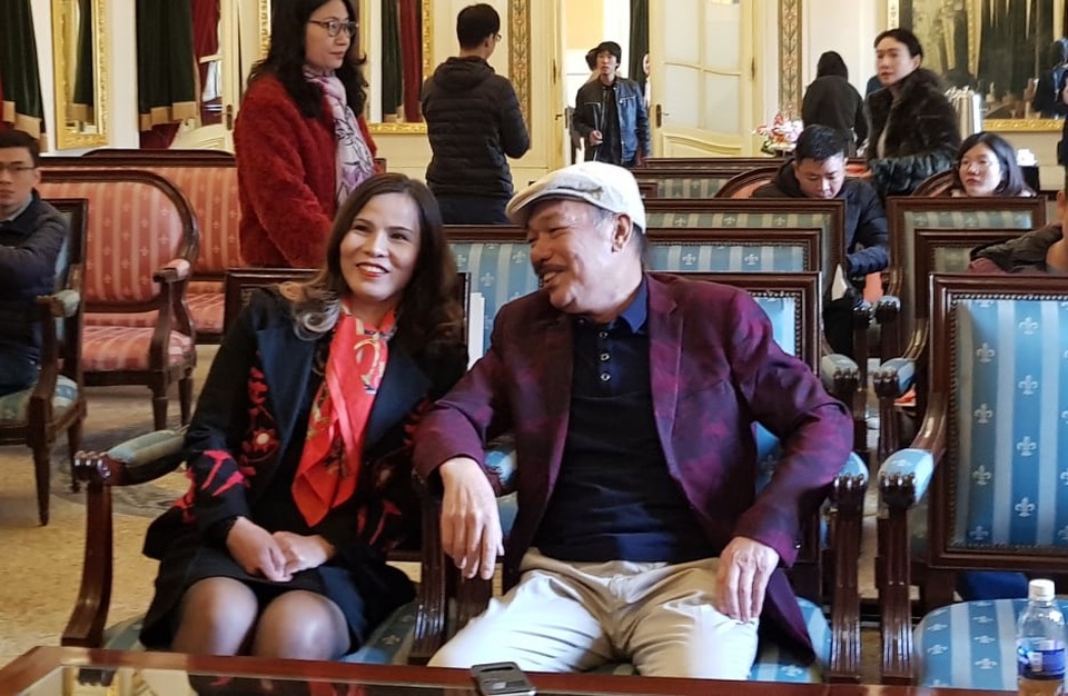 Nhạc sĩ Trần Tiến cười tươi tại Hà Nội: Sức khỏe của tôi rất tốt! - 2 Nhạc sĩ Trần Tiến cười tươi tại Hà Nội: Sức khỏe của tôi rất tốt! - 2
