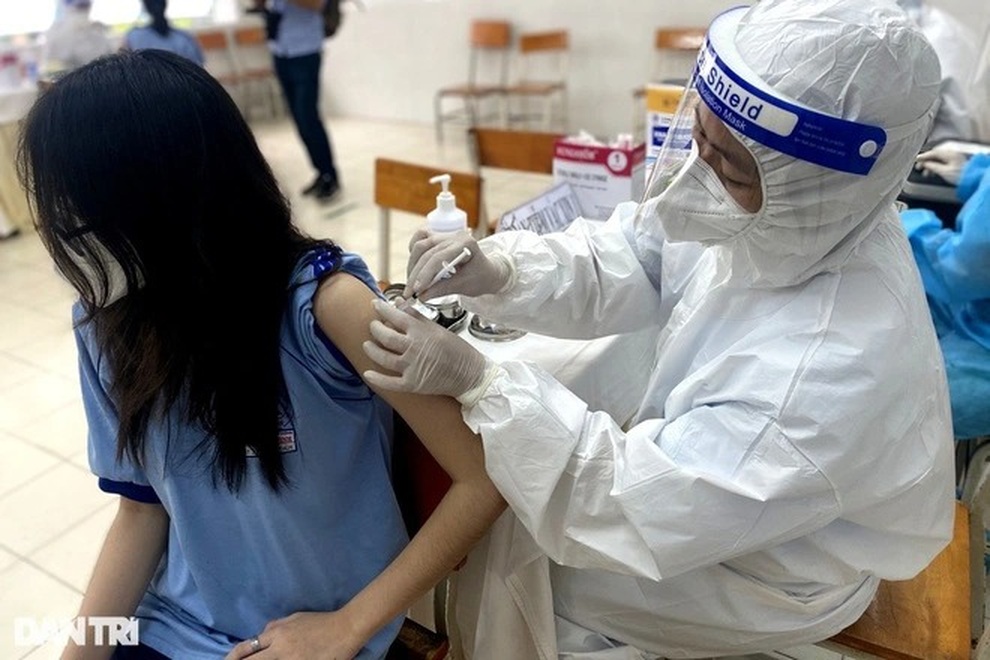 Đẩy mạnh tiêm vaccine Covid-19 cho trẻ em, người già, người khuyết tật - 1 Đẩy mạnh tiêm vaccine Covid-19 cho trẻ em, người già, người khuyết tật - 1