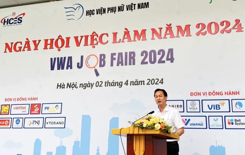 Hàng nghìn chỉ tiêu tuyển dụng lương hấp dẫn tại ngày hội việc làm năm 2024 - 2