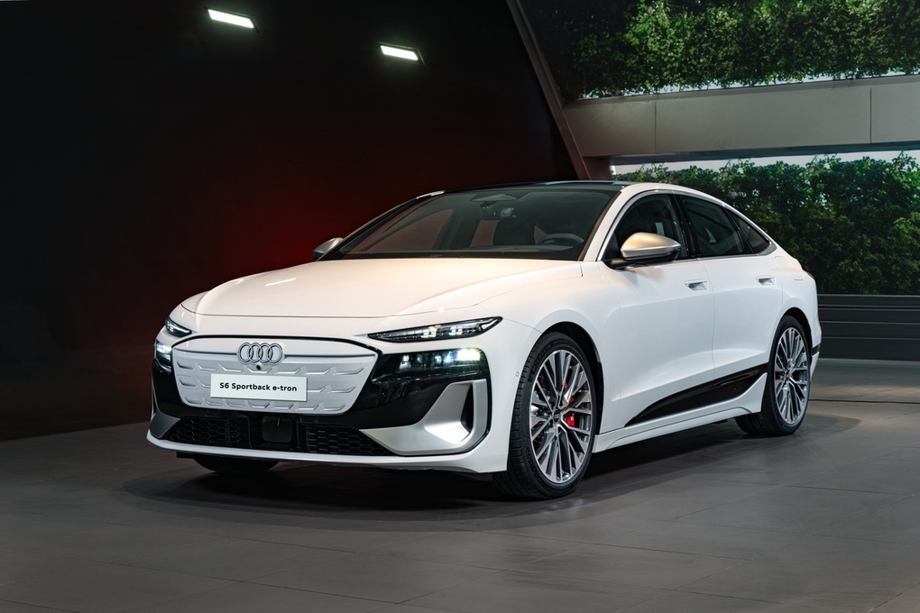 Loạt ô tô thuần điện và hybrid “đổ bộ” thị trường Việt Nam - 1