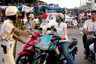 Bộ Tư pháp kiến nghị Hà Nội bỏ tạm giữ xe máy