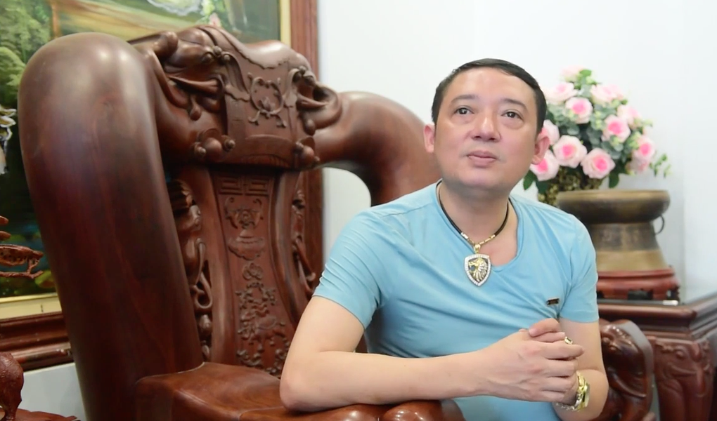 Hình ảnh Chiến Thắng gầy tong teo đóng Gặp nhau cuối tuần bỗng hot lại - 2 Hình ảnh Chiến Thắng gầy tong teo đóng Gặp nhau cuối tuần bỗng hot lại - 2